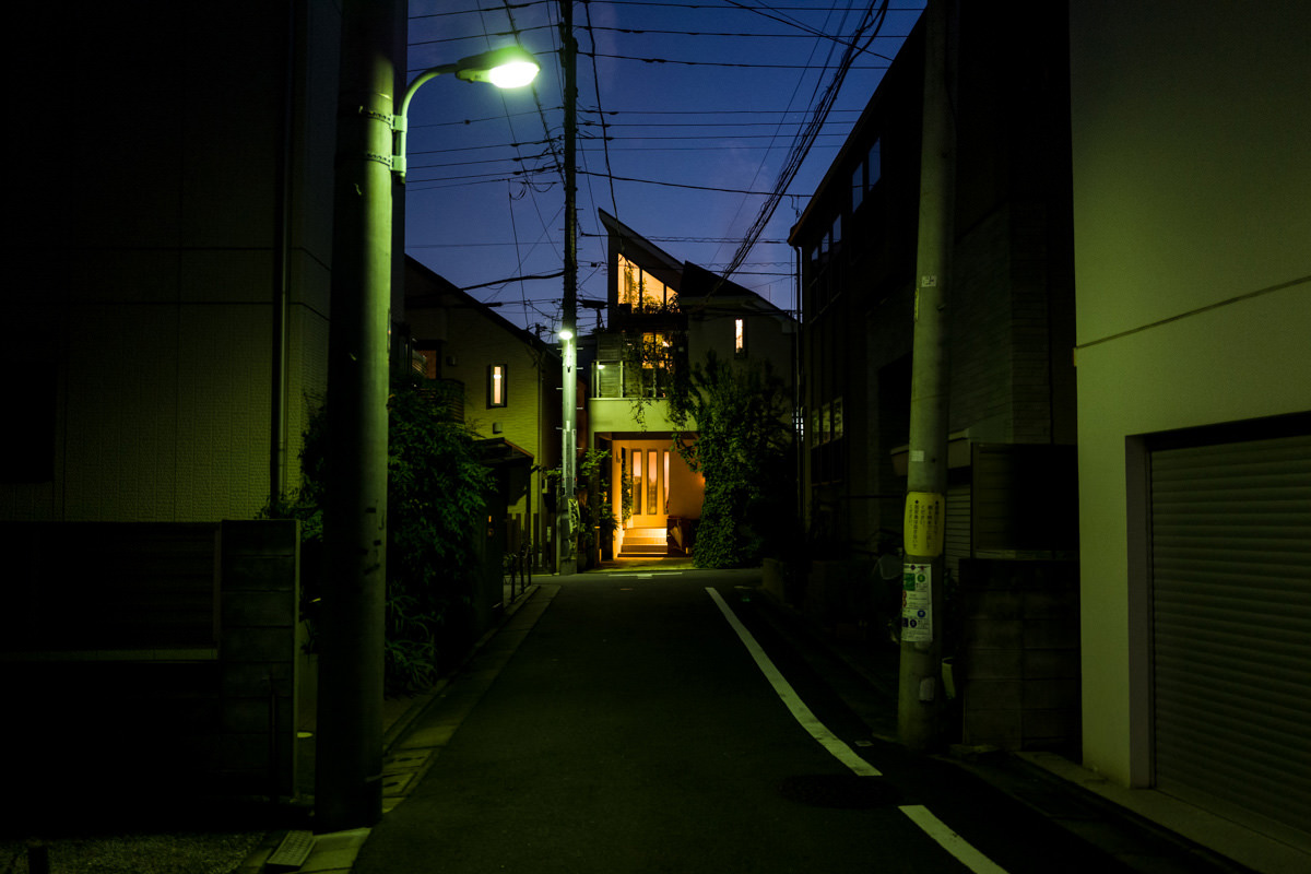 Kamimeguro at night